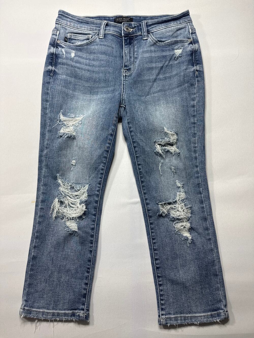 Judy Blue Women's Distressed Skinny Fit Capri Blue Jeans - Size 7/28 (28x21)